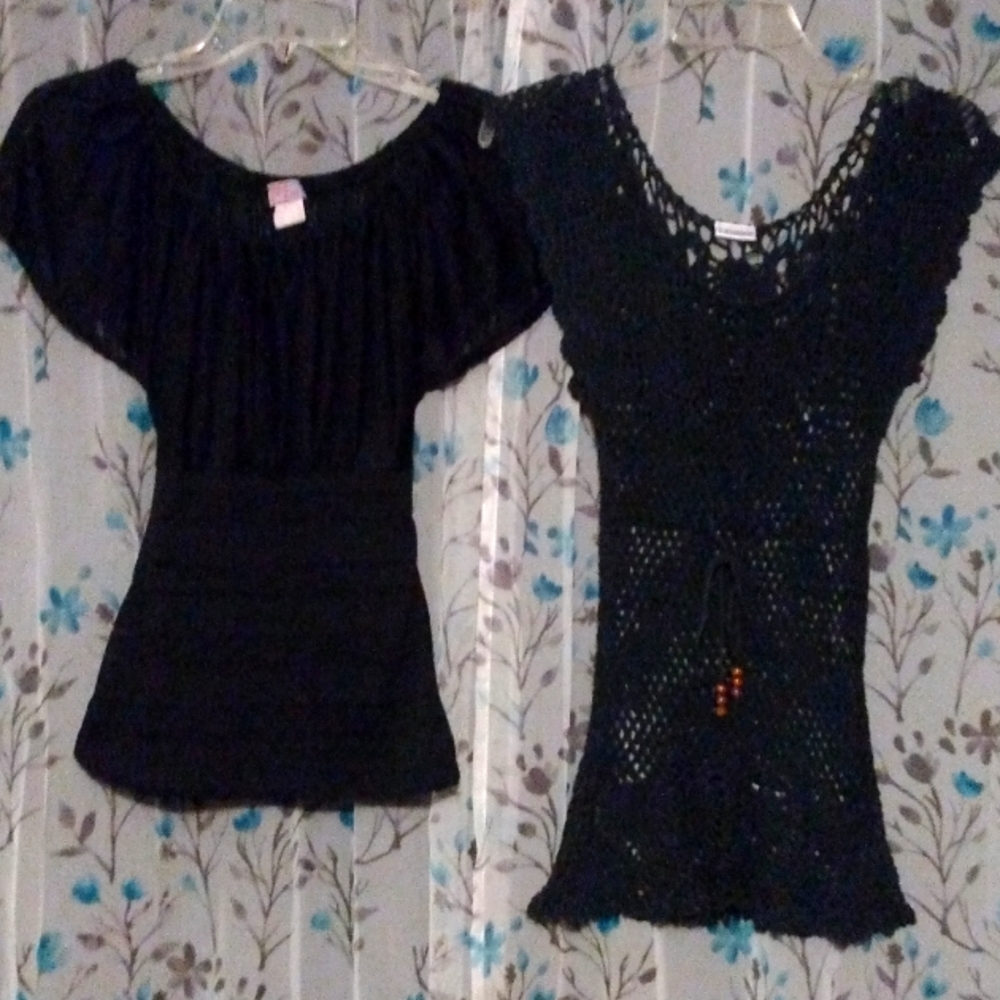 Set of shirts both size small. But see through.both black.